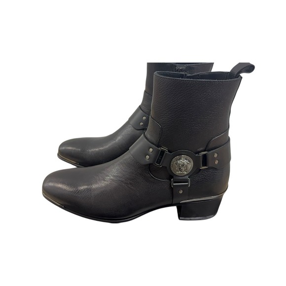 Versace Medusa Harness Leather Ankle Boots Black Men's DSU5276 Size‎ 40 Italy - Picture 2 of 12
